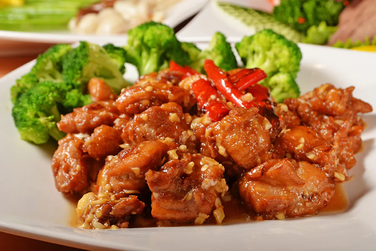 General Tso's Chicken at Rocky Mount Ace Buffet，a Chinese Buffet Restaurant in Rocky Mount